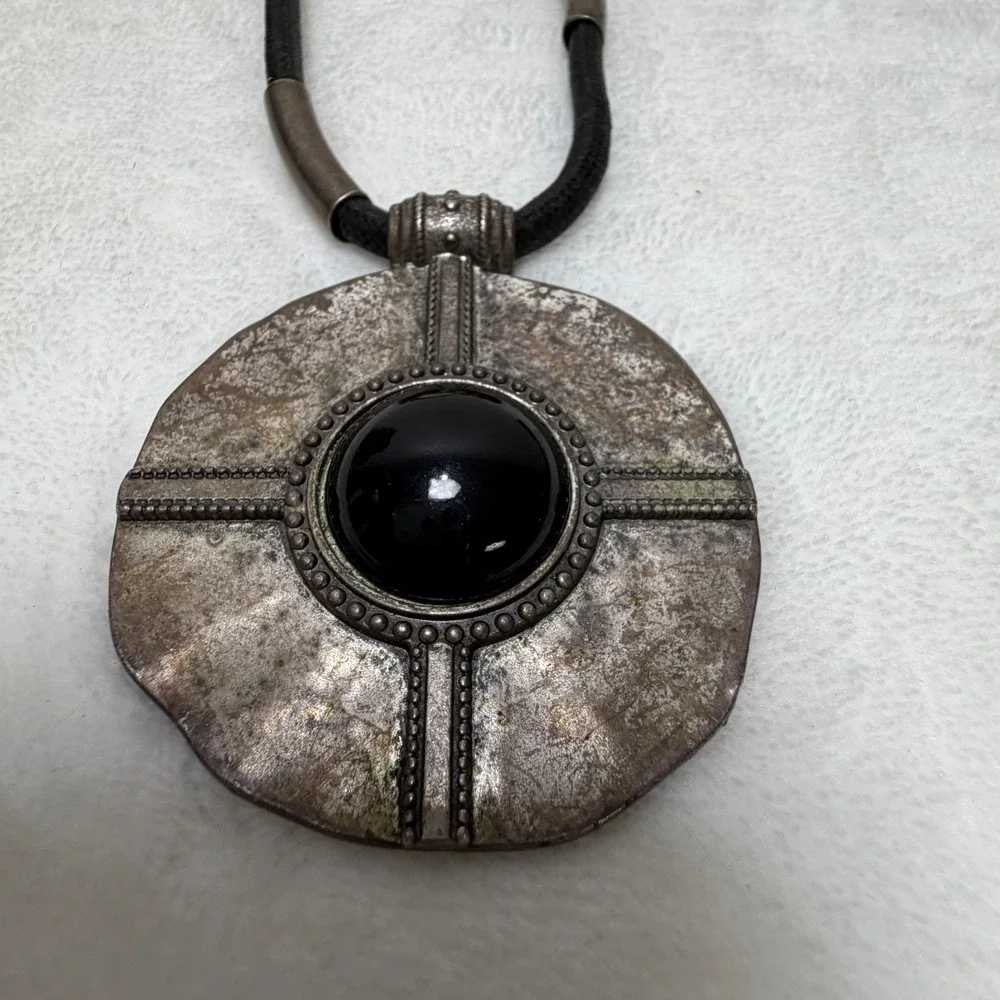 Vintage Brutalist Statement Necklace Black Cabochon Silver‎ Tone Medallion Cord